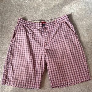 IZOD Men's Plaid Shorts - Red White and Blue